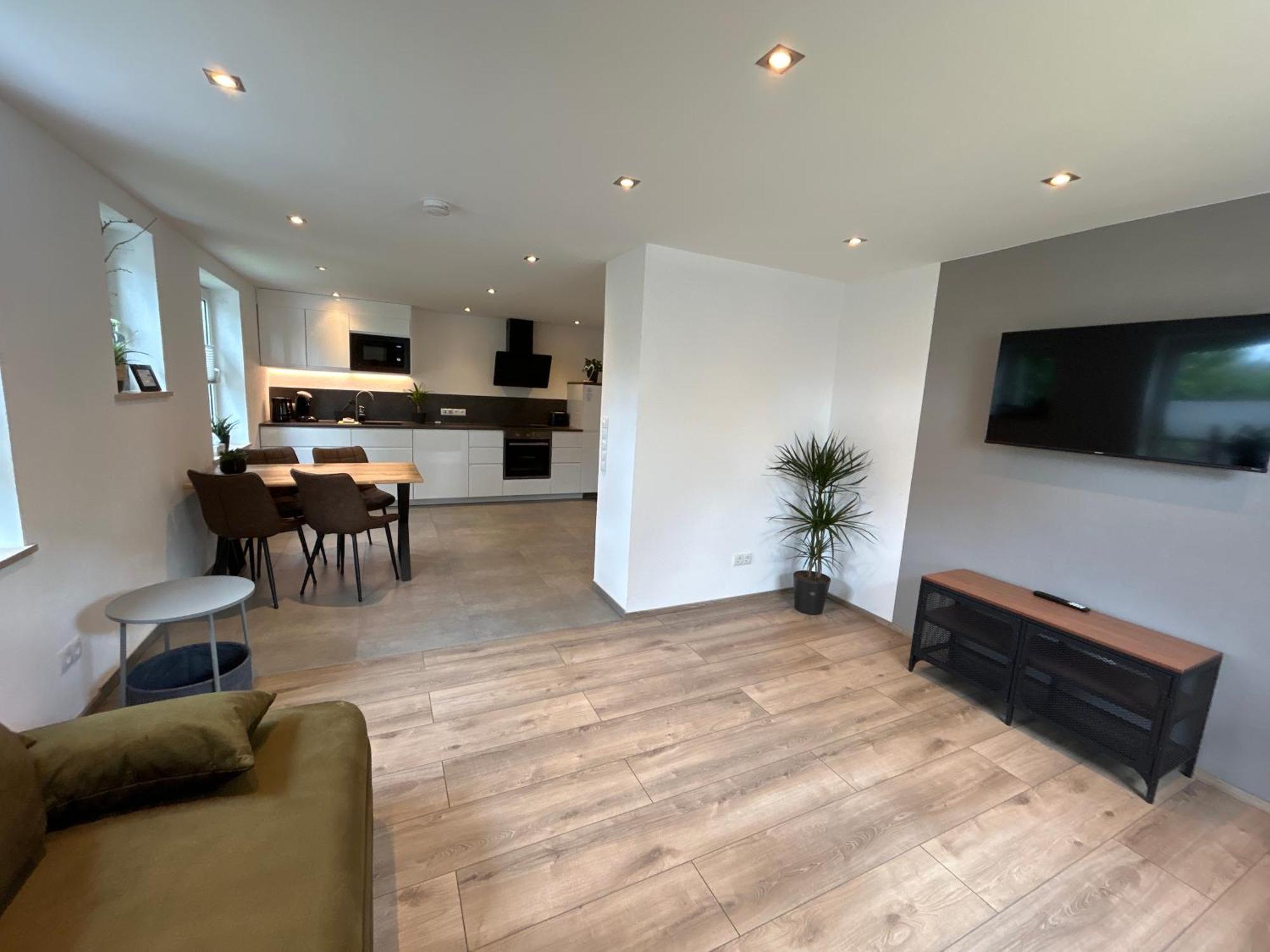 Apartment Ihm Ai *